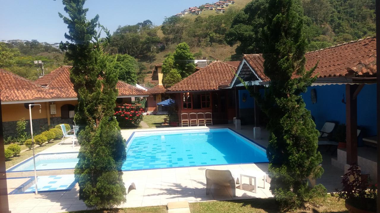 Cantinho De Ferias Hotel *