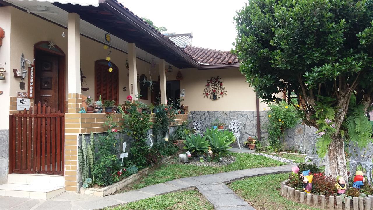 Hotel Cantinho De Ferias *
